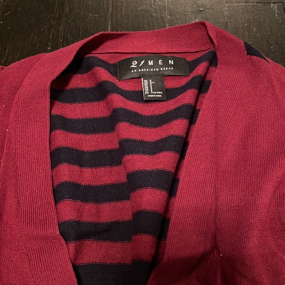21 Men Forever21 Men's Red Buttoned Striped Long Sleeve Cardigan - Picture 2 of 8